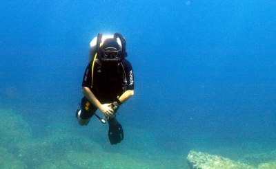SCR Rebreather Diver